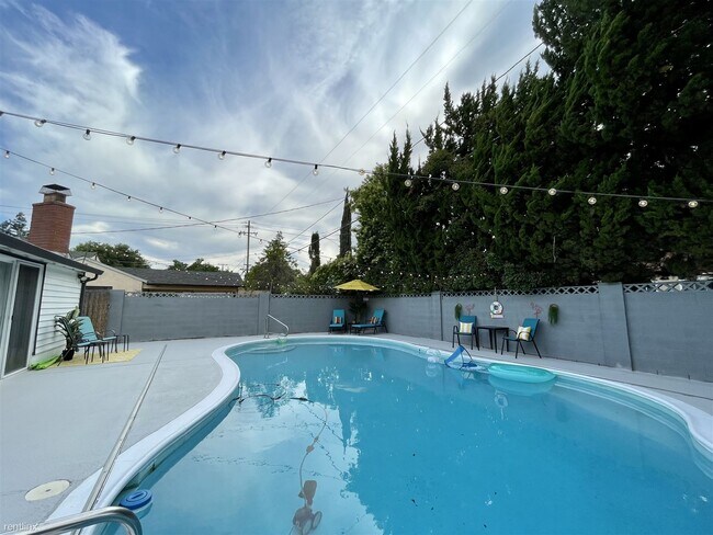 Foto del edificio - 3 br, 2 bath House - 1504 Maryland Avenue