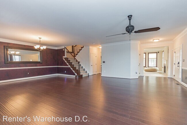 Foto del edificio - 4 br, 3.5 bath House - 22542 Willington Sq