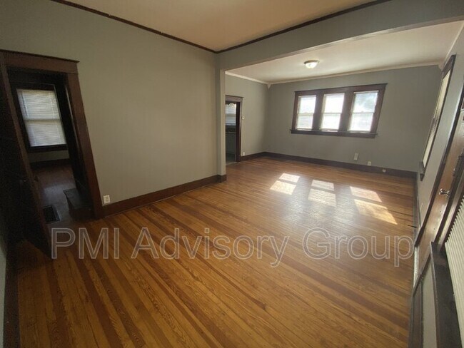 Foto del edificio - 710 SW Jewell Ave