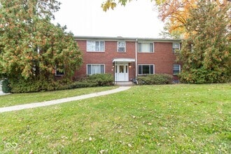 Building Photo - 5918 Devington Rd