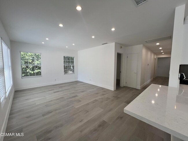 Building Photo - 4934 Enfield Ave