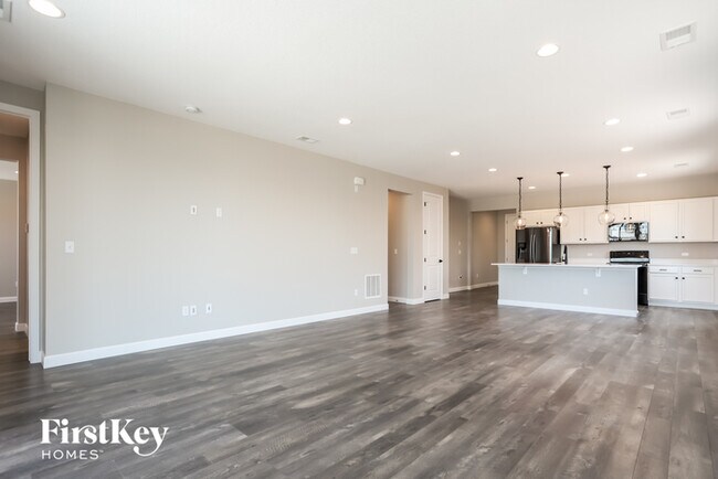 Building Photo - 26831 E Byers Ave