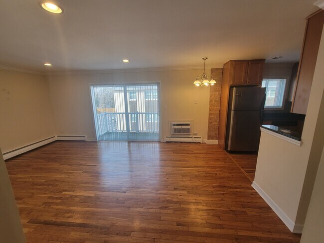 Foto del edificio - 5142 Fairview Ave
