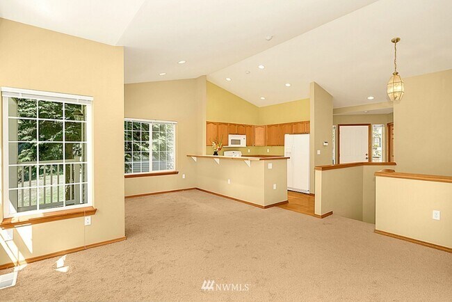 Foto del edificio - 18641 NE 55th Way