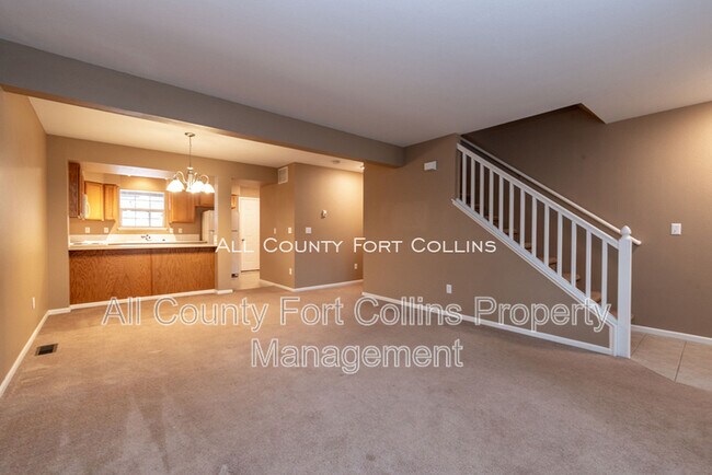 Building Photo - 4521 Starflower Dr