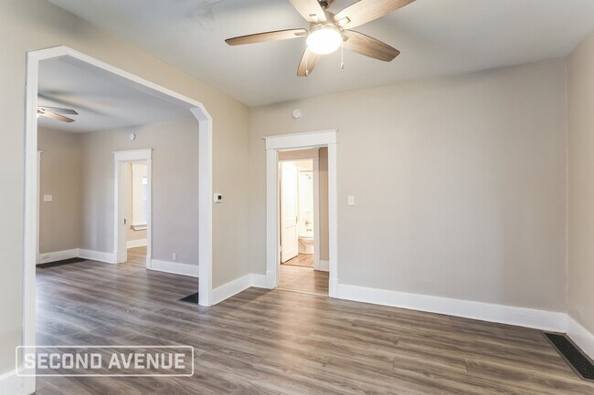 Foto del edificio - 741 Dearborn Ave