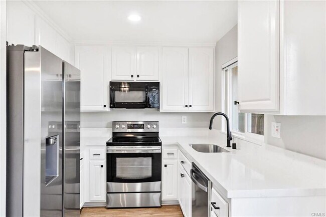 Building Photo - 34006 Selva Rd