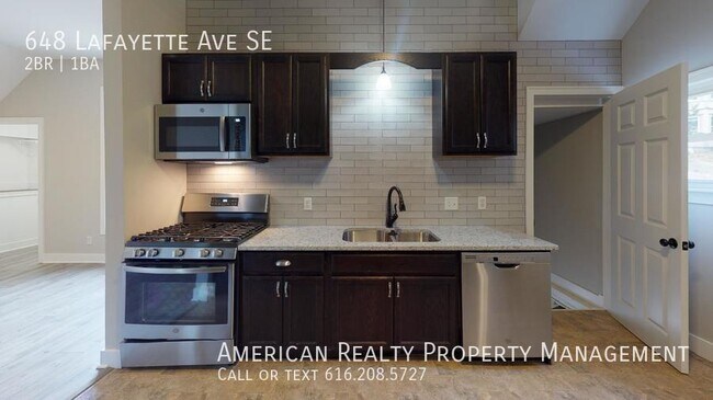 Foto del edificio - 648 Lafayette Ave SE