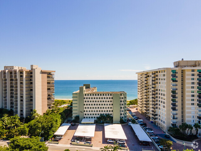 Foto del edificio - Crane Crest Apartments