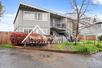 Building Photo - 10540 Croetto Way