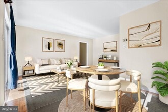 Building Photo - 10631 Weymouth St