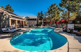 Building Photo - 555 E Silverado Ranch Blvd