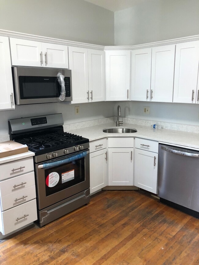 Foto del edificio - 336 Centre St