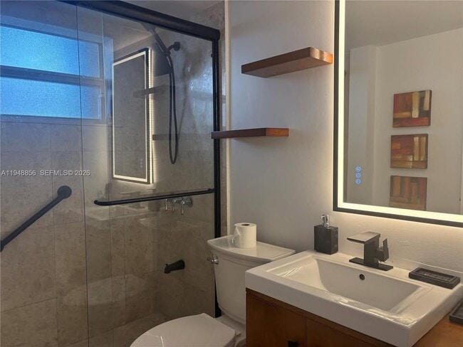 Photo - 1300 Lincoln Rd Apartment