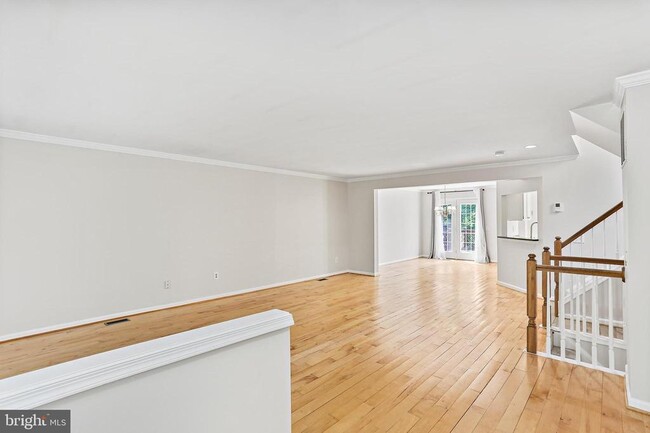 Building Photo - 8416 Cedarcreek Ct