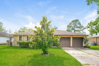 Building Photo - 500 Stoneledge Dr