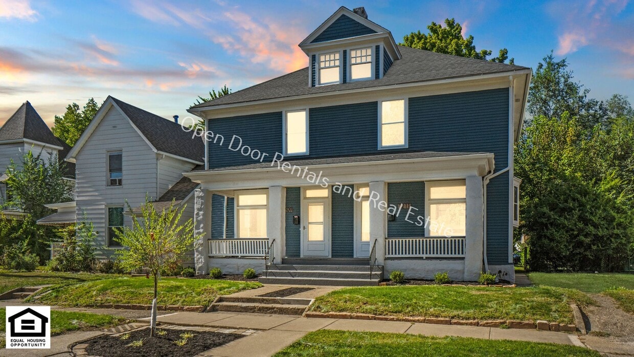 Primary Photo - 1209 Rivermet Ave