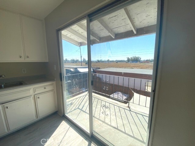 Foto del edificio - 15129 Elm Ct