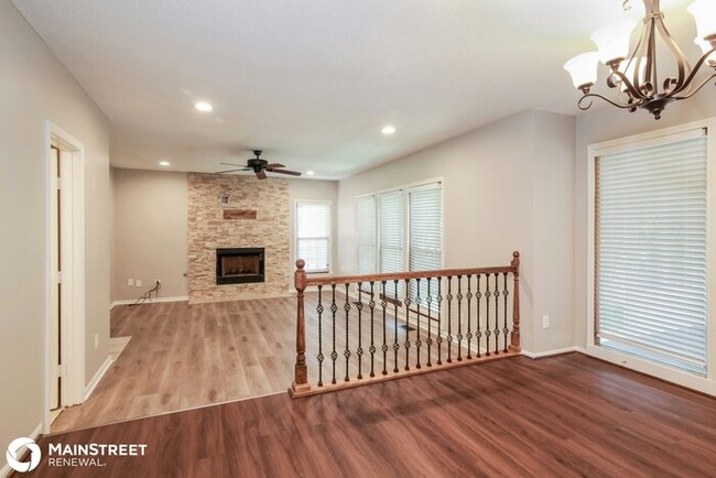 Foto del edificio - 22025 W 48TH ST, SHAWNEE, KS 66226
