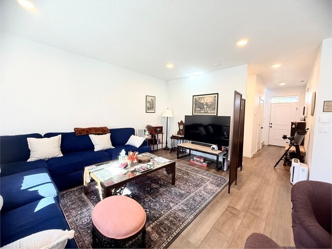 Building Photo - Updated 4 Bedroom Home with Stumming Priva...