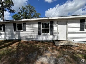 Building Photo - 321 Fraser Cir