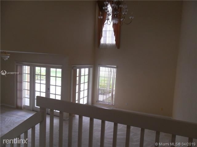Building Photo - 3 br, 3 bath House - 14551 SW 146th Pl
