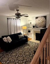 Building Photo - 1740 E Broad St