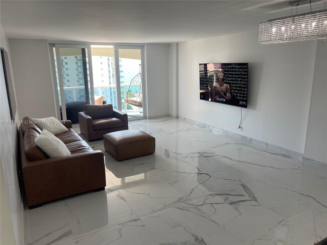 Foto del edificio - 3800 S Ocean Dr