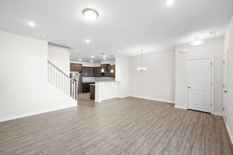 Building Photo - 5602 Preveza Pl