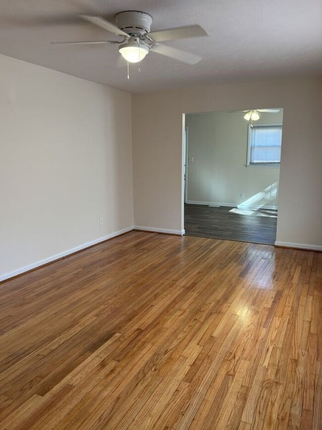 Foto del edificio - 7530 Decatur Dr