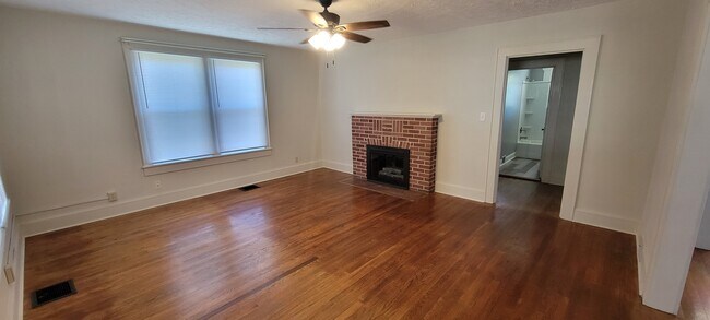 Foto del edificio - 545 Tazewell St