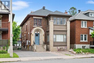 Building Photo - 447 Holland Ave