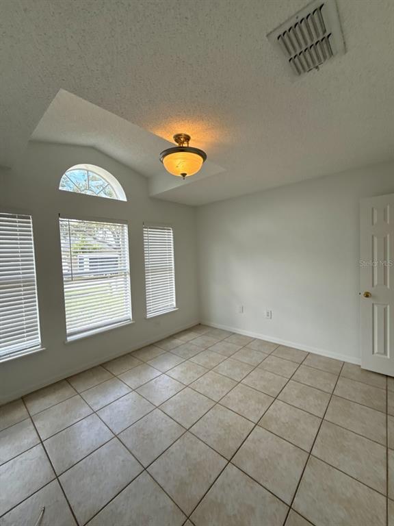 Building Photo - 31701 Shin Ct