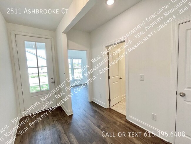 Building Photo - 2511 Ashbrooke Ct