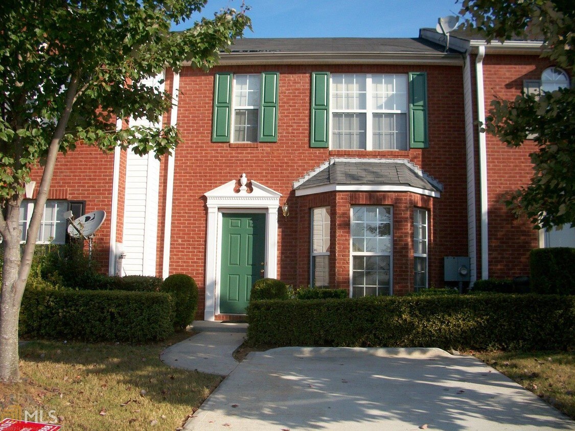 Primary Photo - 5587 Strathmoor Manor Cir