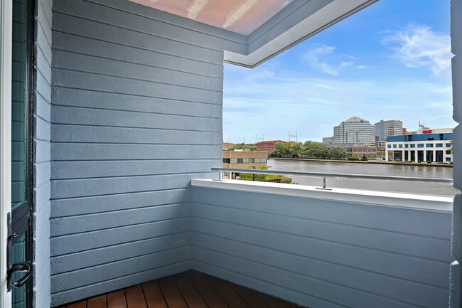 1 Bedroom Type B - River House Apartments