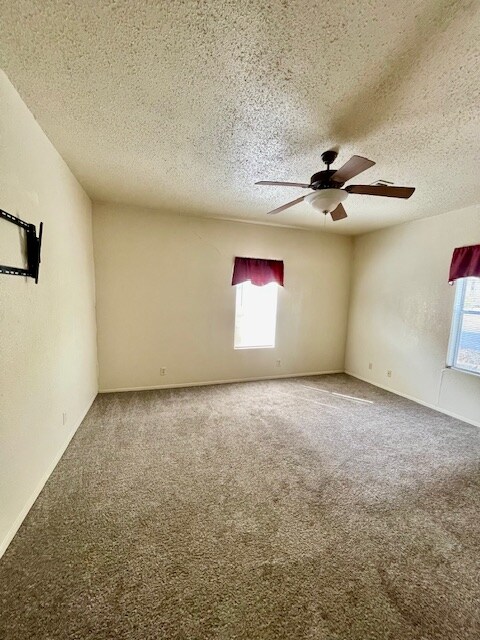 Foto del edificio - 1914 Ross Ave