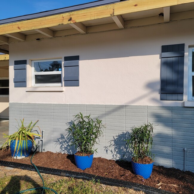 Building Photo - 3512 Monica Pky