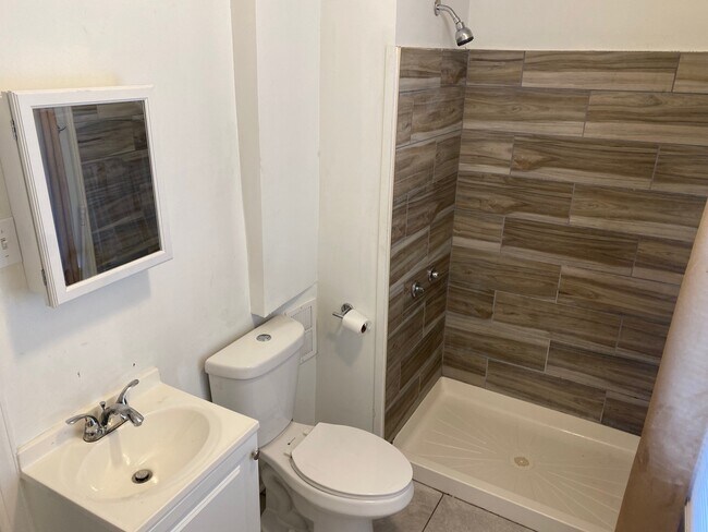 Foto del edificio - 2619 W Silver St