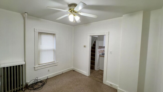 Building Photo - 315 N Sumner Ave