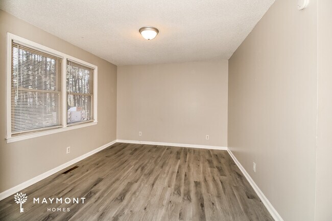 Foto del edificio - Cozy 3-Bedroom Home in Hopkins, SC