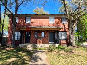 Building Photo - 149 Hubbard Dr