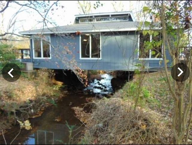 Foto del edificio - 606 Brookside Dr