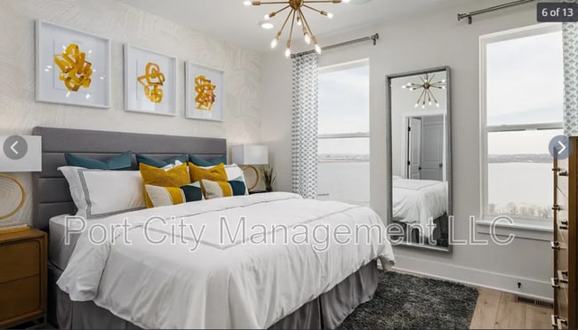 Photo - 110 Crown St Townhome