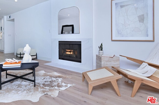 Foto del edificio - 11640 Woodbridge St