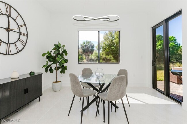 Building Photo - 5868 Agostino Way