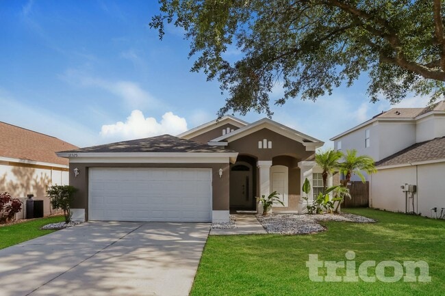 Building Photo - 12329 Cedarfield Dr