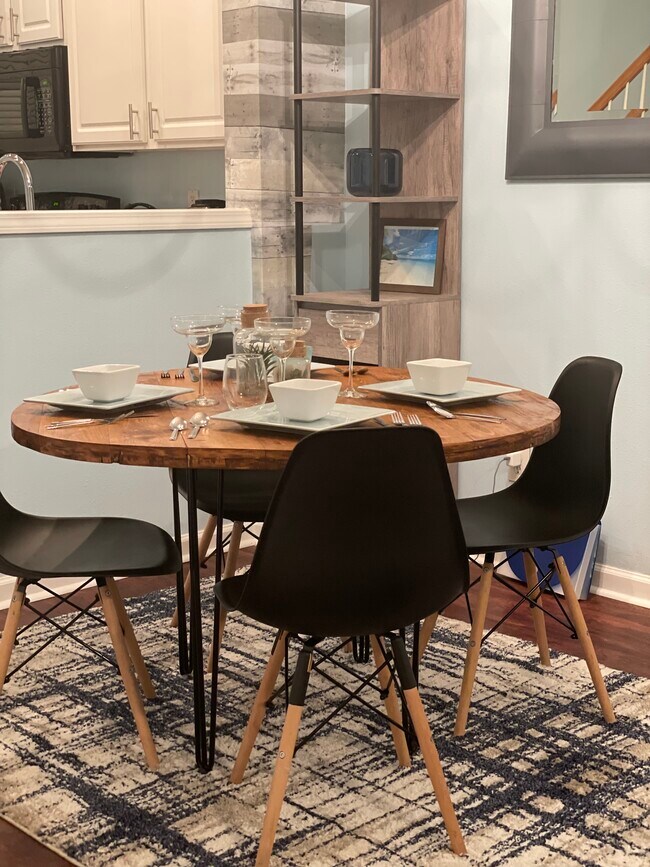 Dining Room - 3694 Summerlin Ln