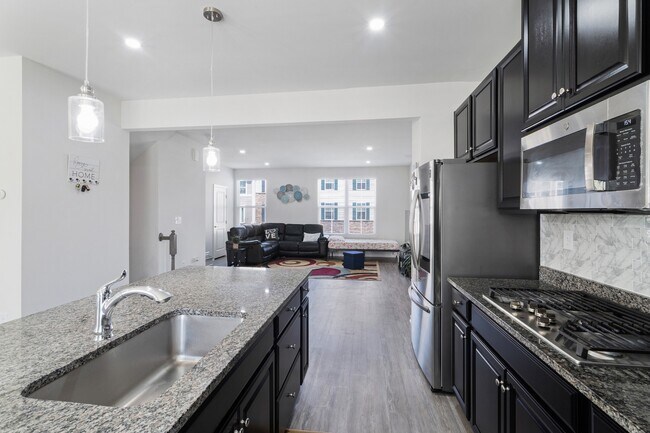 Foto del edificio - 16 Sedicavage Way