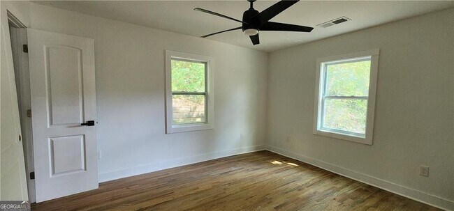 Foto del edificio - 273 Wadley St NW